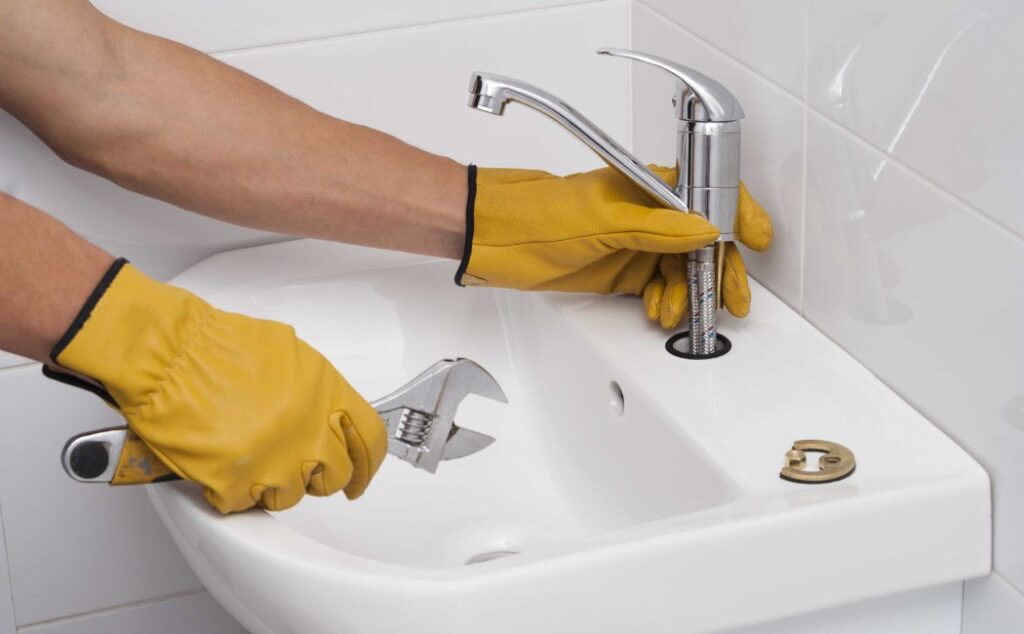 Kitchen Faucet Installation, Repair & Maintenance Experts